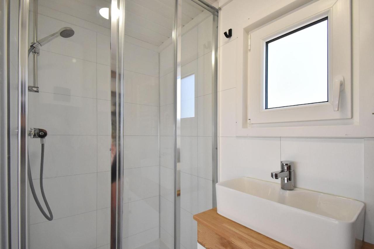 Dadaj Park - Tiny House Villa Бискупиец Екстериор снимка