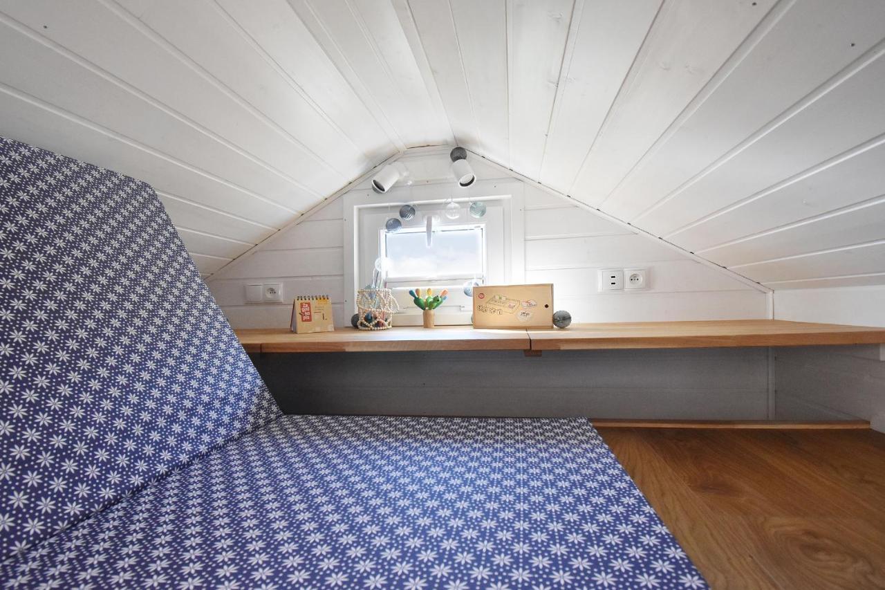 Dadaj Park - Tiny House Villa Бискупиец Екстериор снимка