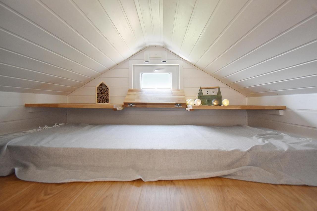 Dadaj Park - Tiny House Villa Бискупиец Екстериор снимка